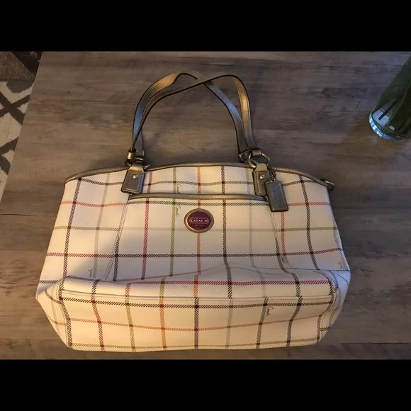 Multicolored Authentic Coach bag with strap and zipper - Picture 1 of 13